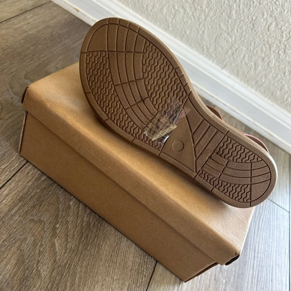NEW Lucky Brand Grace Sandal